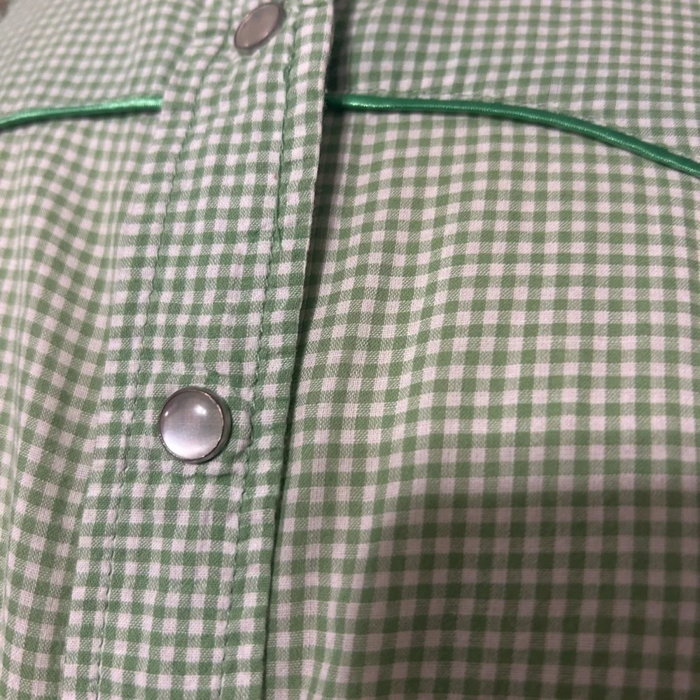 Levi's Green Checkered Button Down Shirt - Picture 7 of 8